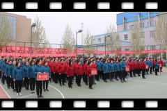 ���߽촺���˶���Բ����Ļ